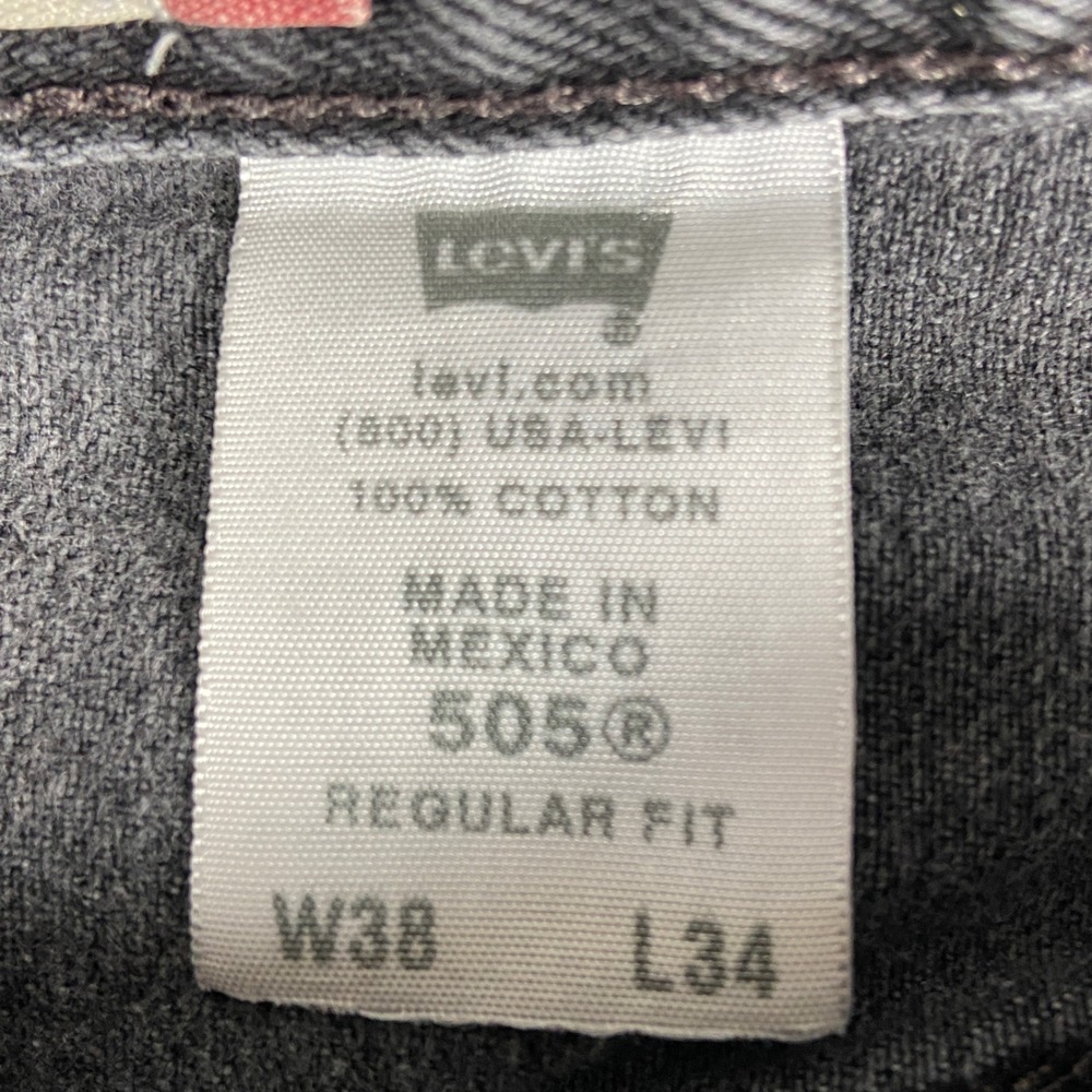 Vintage Levi's 505 Jeans Men 38x34 Black Denim Regular Fit Straight Leg Pant Y2k - Picture 4 of 11